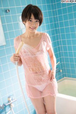 泳池水下泳衣乳揉捏